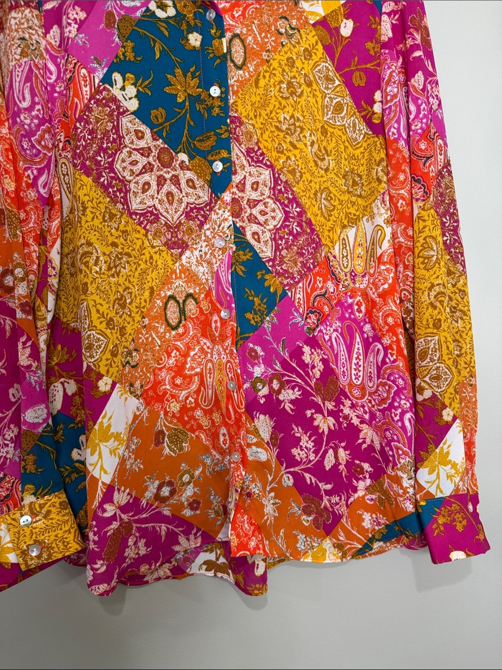 Rose + Olive Vibrant Patchwork Paisley Button-Up Blouse Medium - Picture 5 of 7